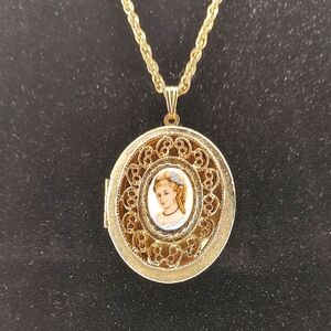 Portrait Locket Necklace